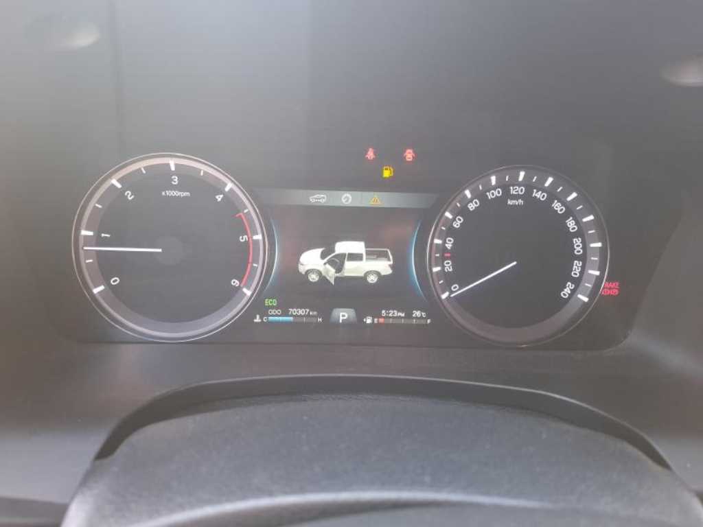 Ssangyong Rexton - Vista 7