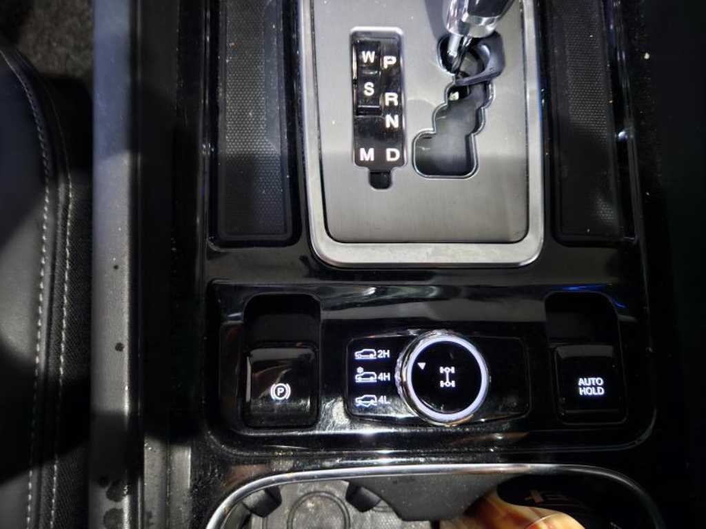 Ssangyong Rexton 2018 Negro - Importación desde Corea - HF Imports Iquique - Foto 15