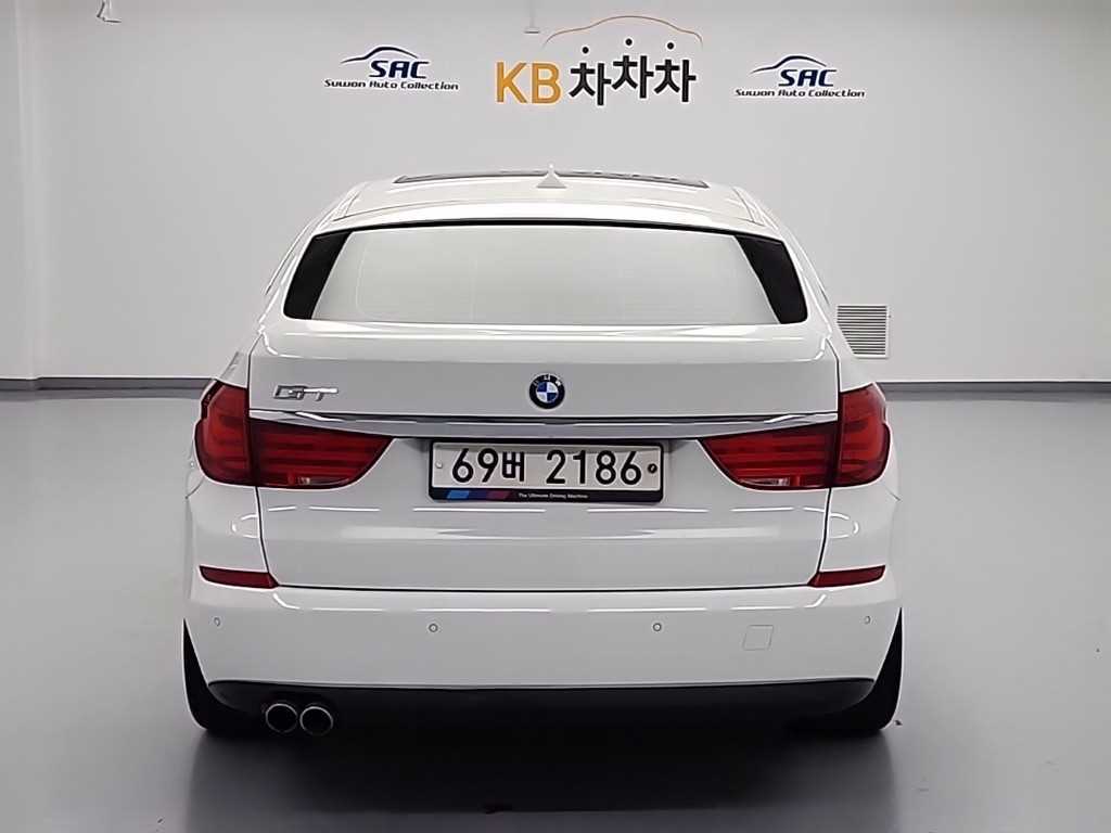 BMW Gran Turismo - Vista 3