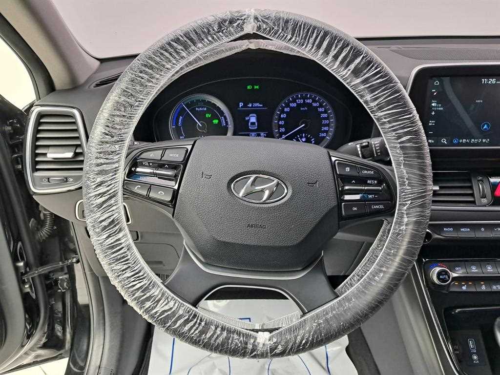 HYUNDAI Grandeur - Vista 7