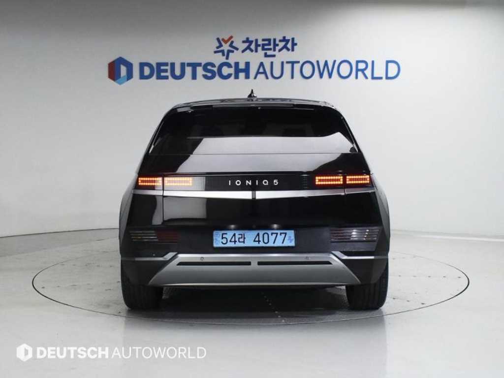 HYUNDAI Ioniq 5 - Vista 4