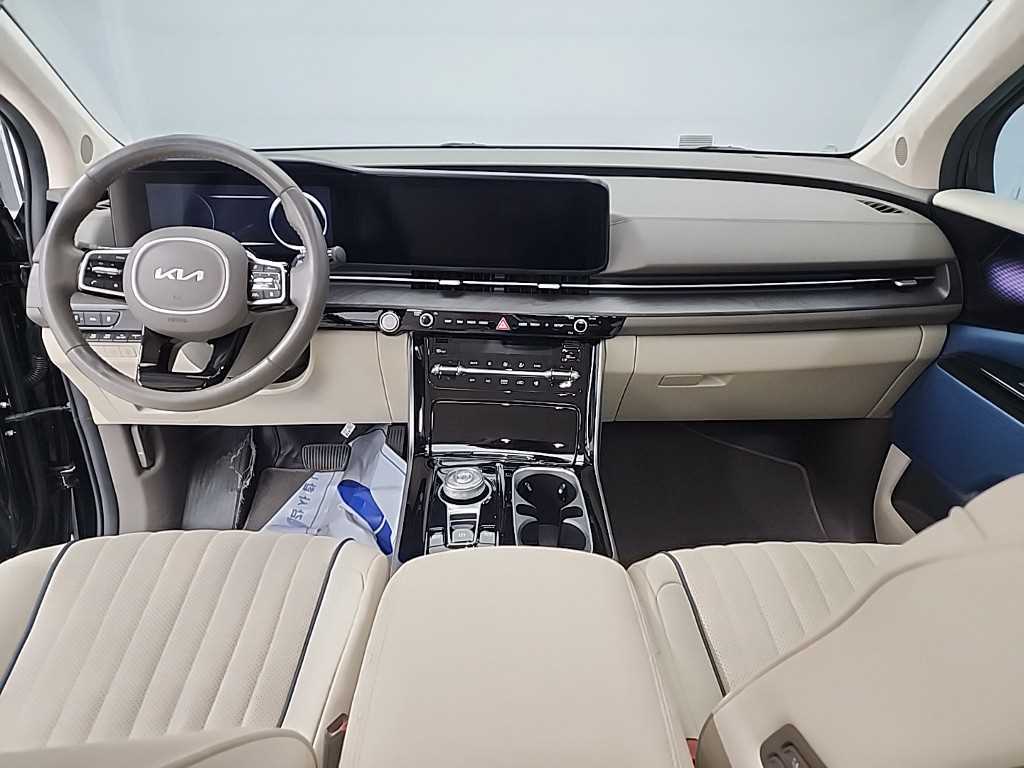 KIA Carnival - Vista 7