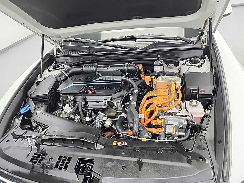 HYUNDAI Grandeur - Vista 5