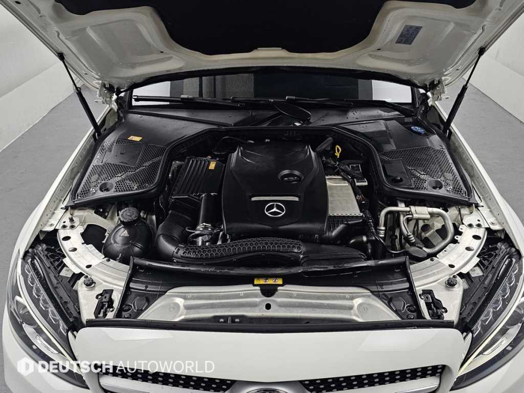 Mercedes Benz C Class - Vista 6