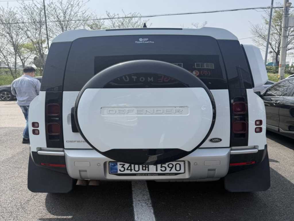 Land Rover Defender - Vista 4