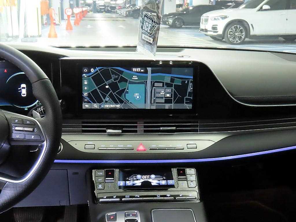 HYUNDAI Grandeur - Vista 11