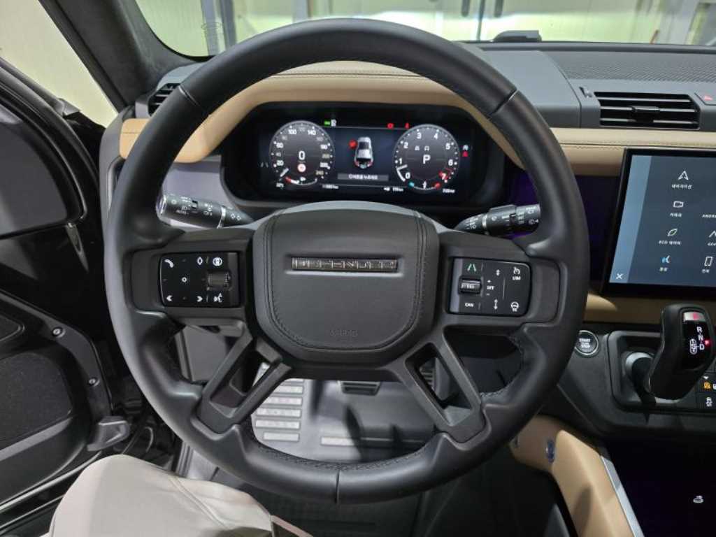 Land Rover Defender - Vista 6