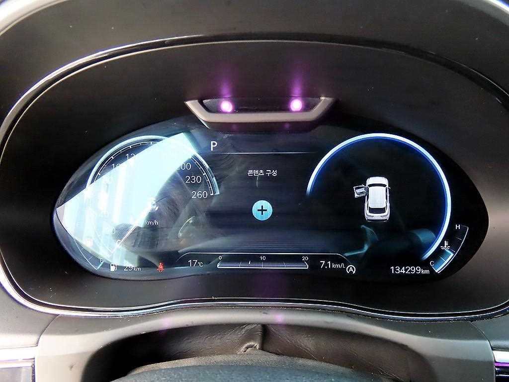 Genesis GV70 - Vista 9