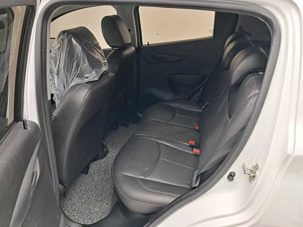 Chevrolet Spark - Vista 12