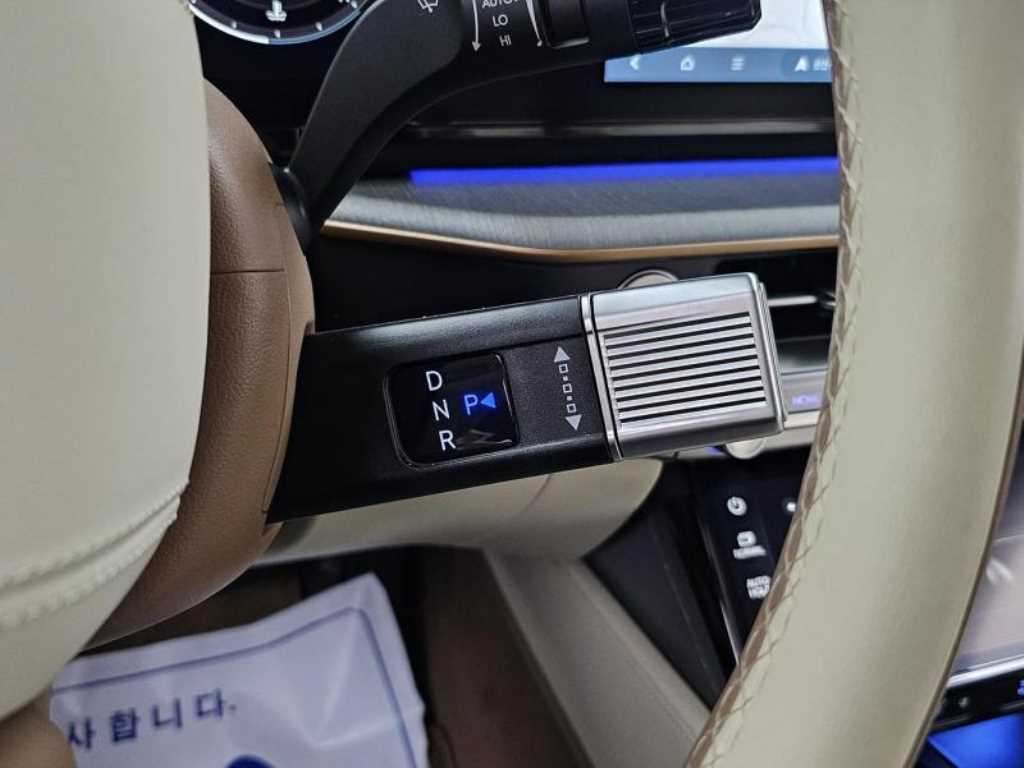 HYUNDAI Grandeur - Vista 12