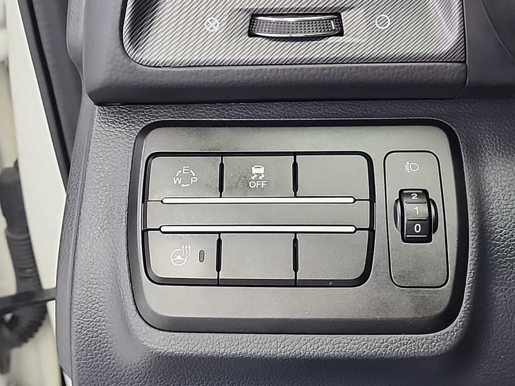 Ssangyong Tivoli 2017 Blanco - Importación desde Corea - HF Imports Iquique - Foto 17