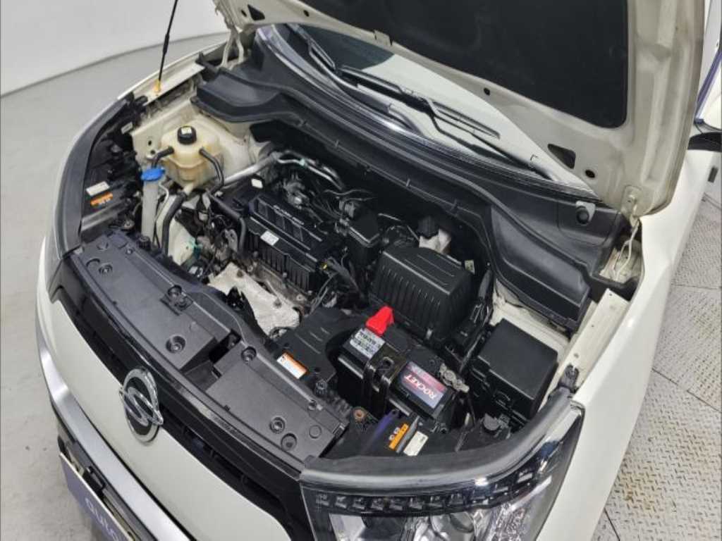 Ssangyong Tivoli - Vista 5