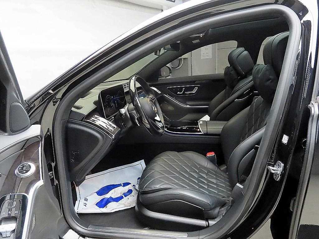 Mercedes Benz S Class - Vista 5