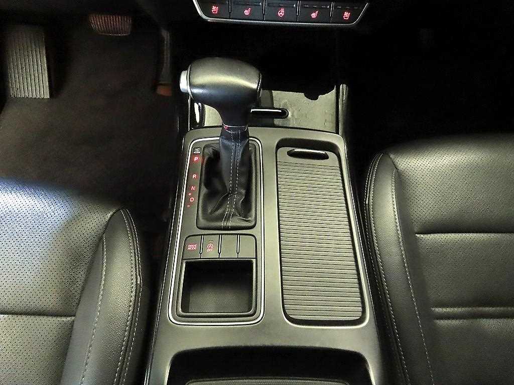 KIA Sorento - Vista 12