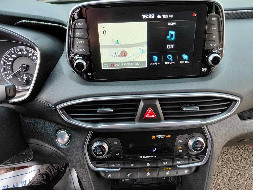 HYUNDAI Santa Fe - Vista 7