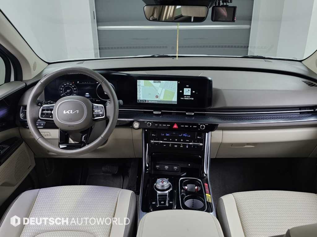 KIA Carnival - Vista 7