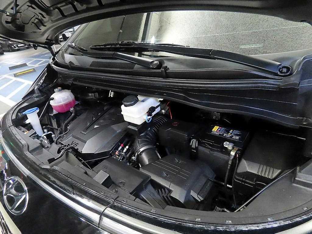 HYUNDAI Staria 2022 Negro - Importación desde Corea - HF Imports Iquique - Foto 19