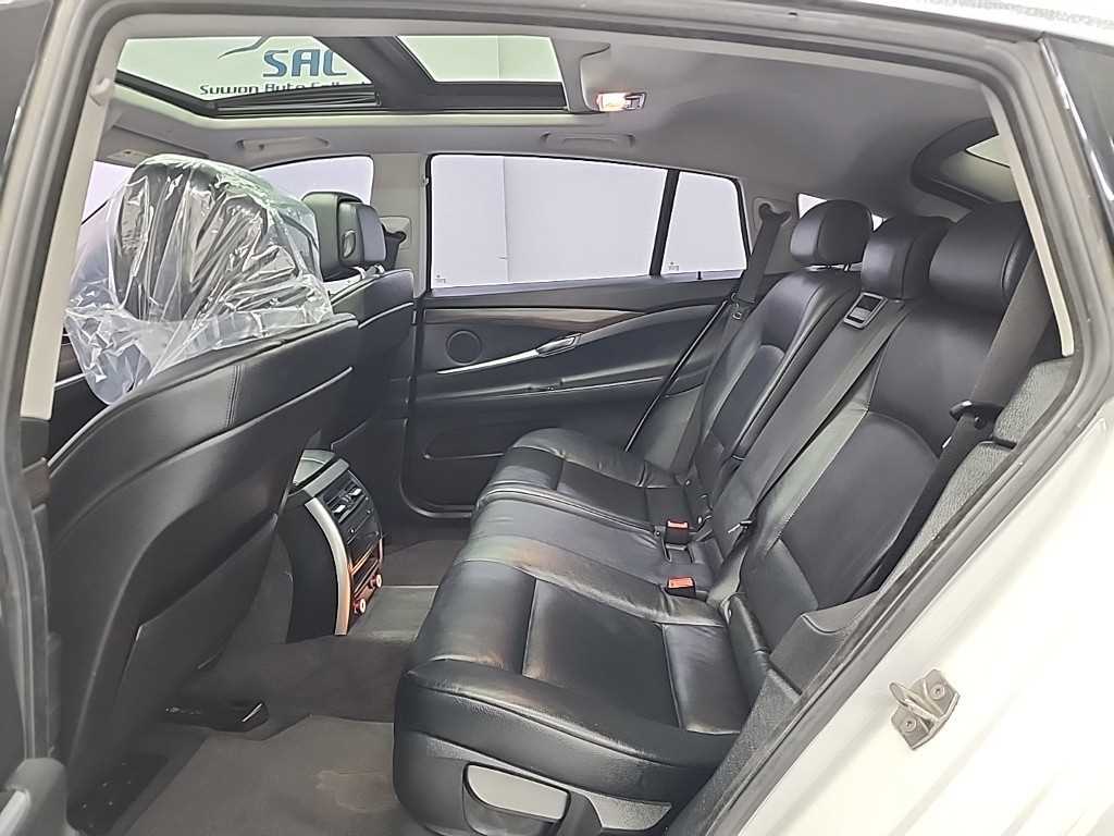 BMW Gran Turismo - Vista 12