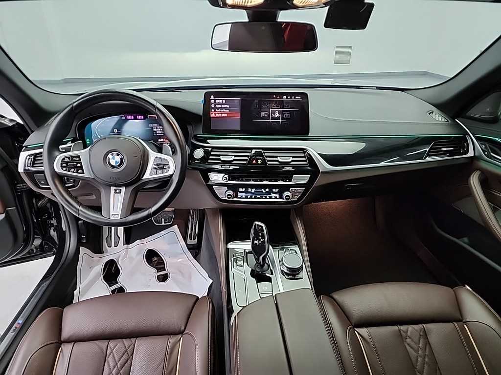 BMW 5 Series - Vista 7