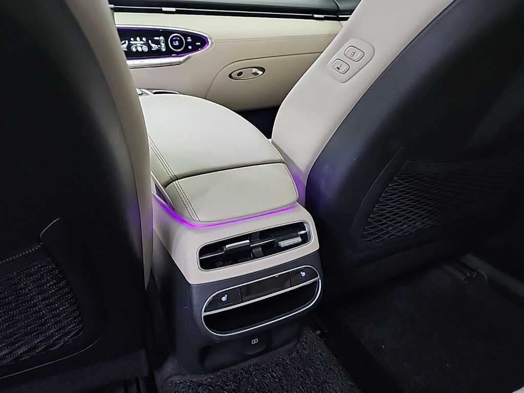 Genesis GV70 2022 Blanco - Importación desde Corea - HF Imports Iquique - Foto 13