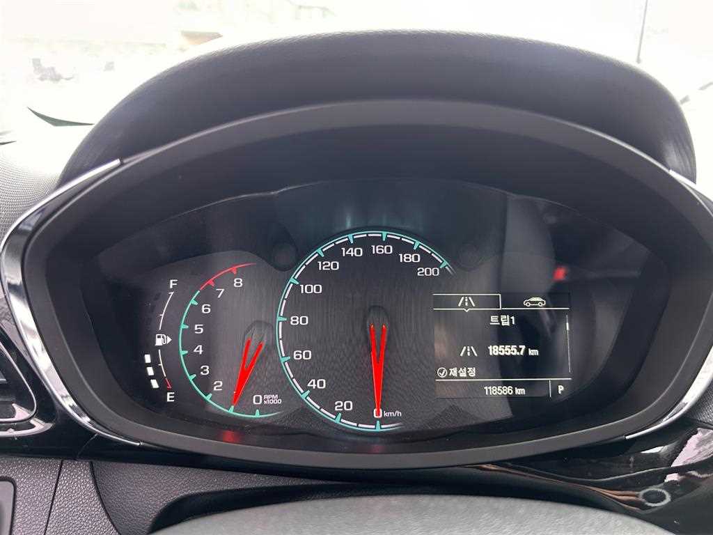 Chevrolet Spark - Vista 11