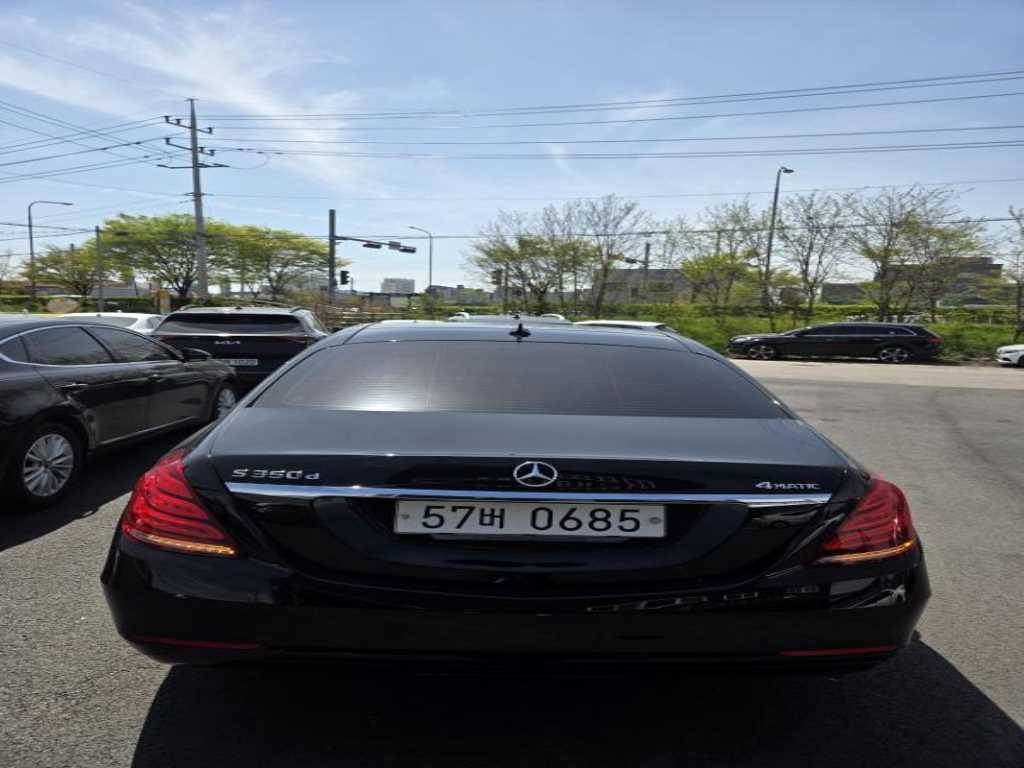 Mercedes Benz S Class - Vista 3