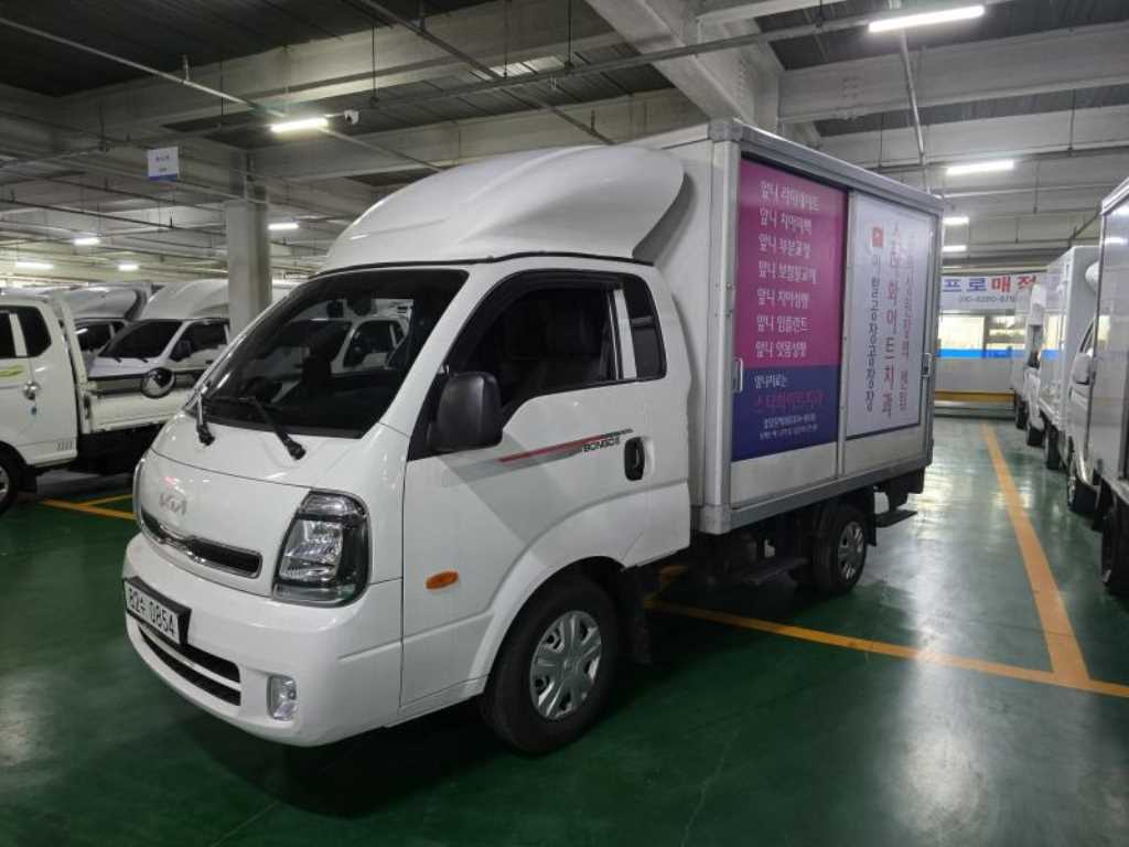 Small Truck Normal Box(High Deck) - Vista 8