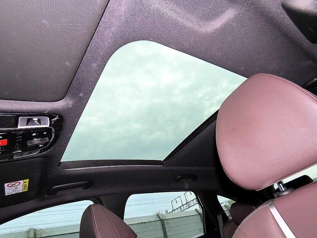 HYUNDAI Tucson 2022 Blanco - Importación desde Corea - HF Imports Iquique - Foto 15