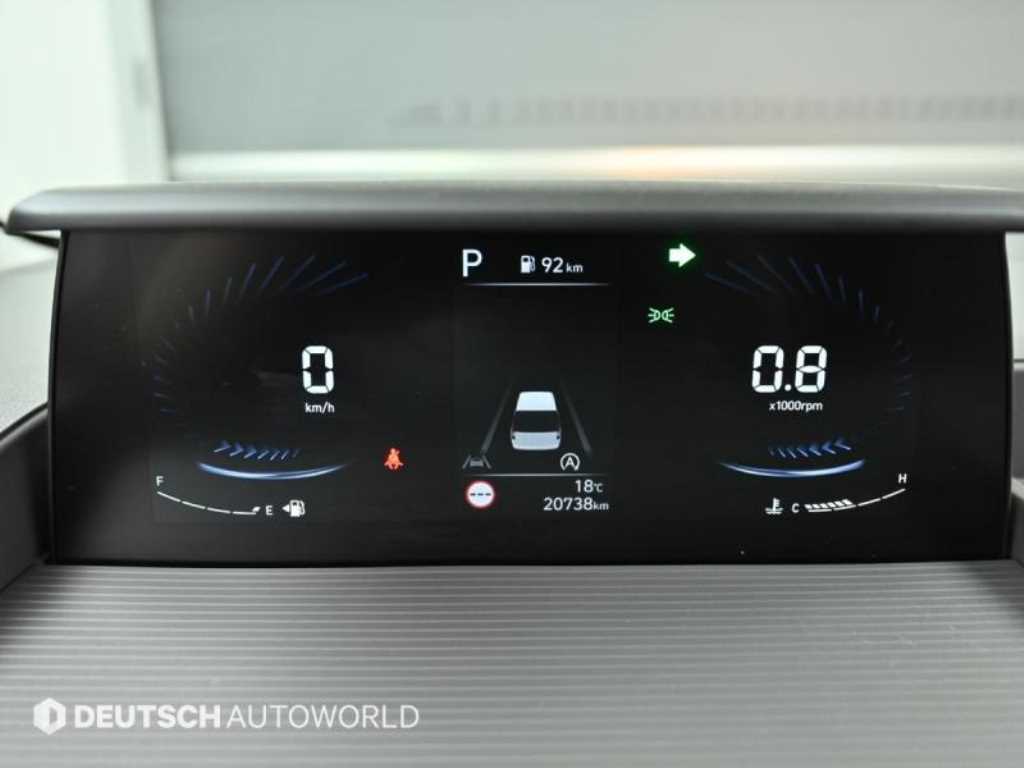 HYUNDAI Staria - Vista 8