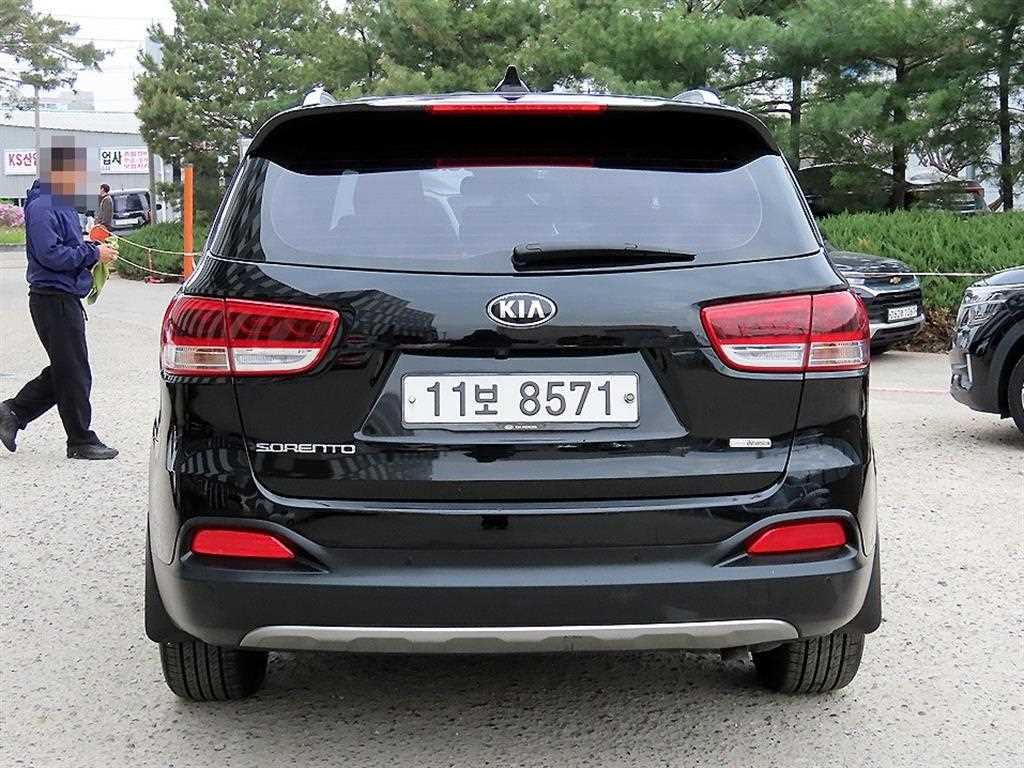 KIA Sorento - Vista 4