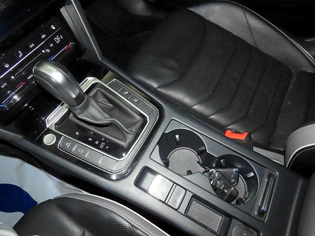 Volkswagen Arteon - Vista 12