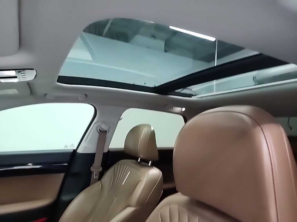 HYUNDAI Grandeur 2023 Blanco - Importación desde Corea - HF Imports Iquique - Foto 15