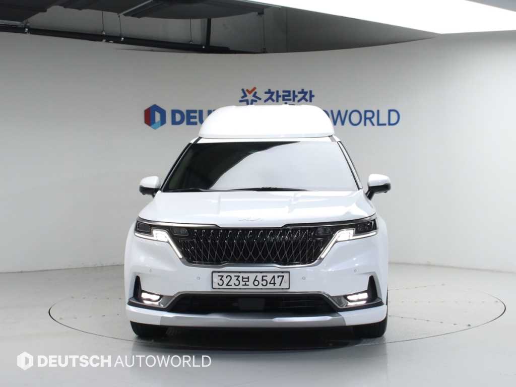 KIA Carnival - Vista 3