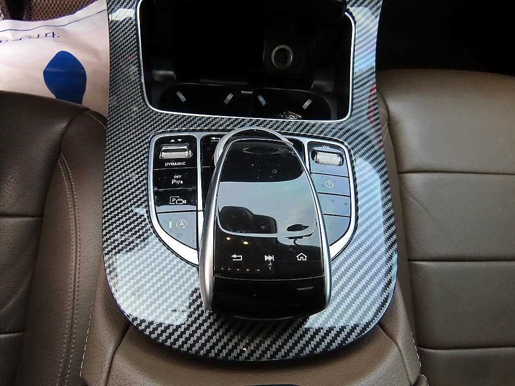 Mercedes Benz E class 2017 Gris - Importación desde Corea - HF Imports Iquique - Foto 13