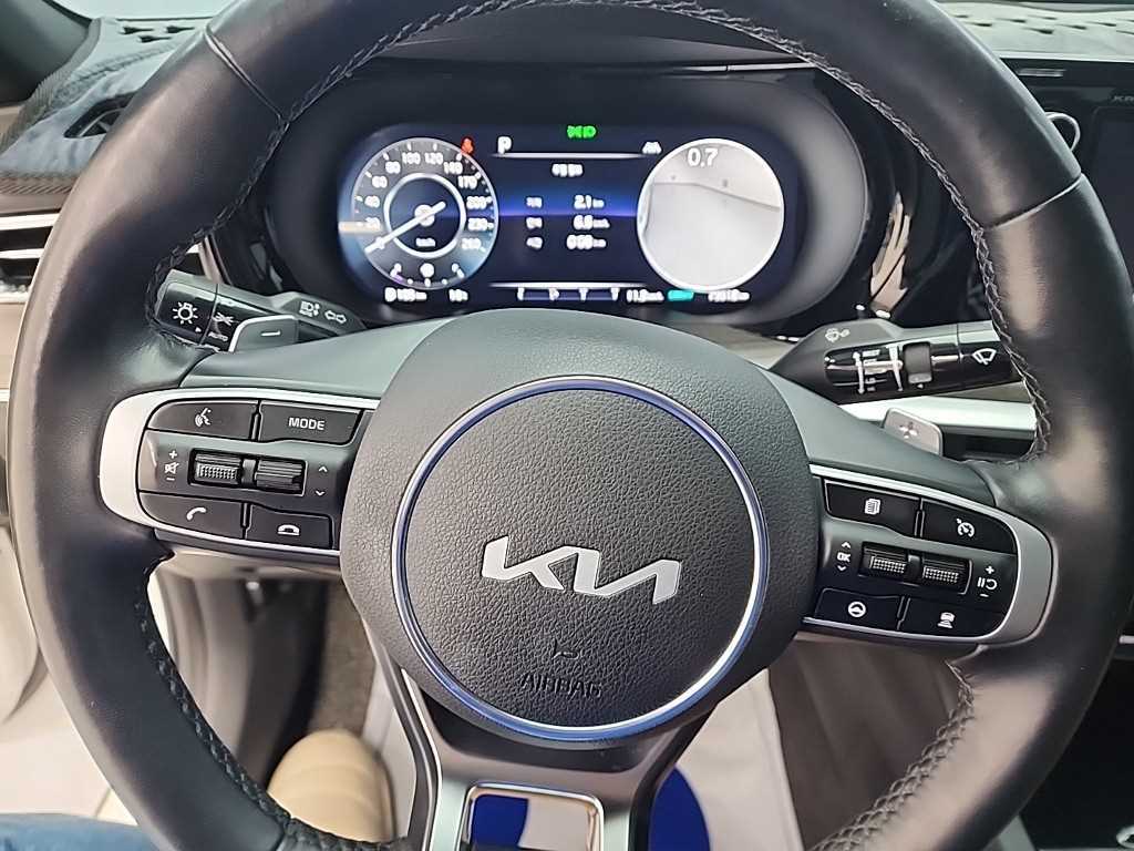 KIA K5 - Vista 9