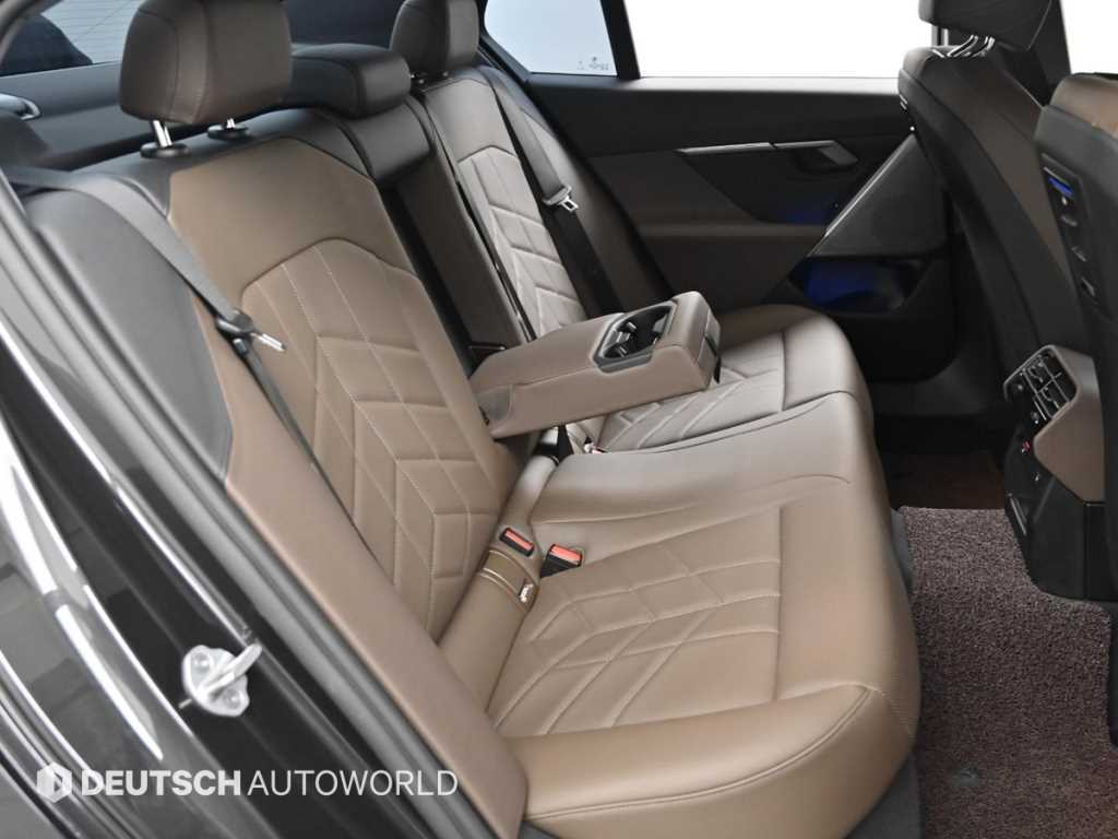 BMW 5 Series - Vista 12
