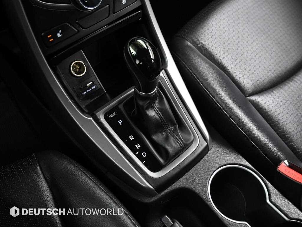 HYUNDAI Avante - Vista 9