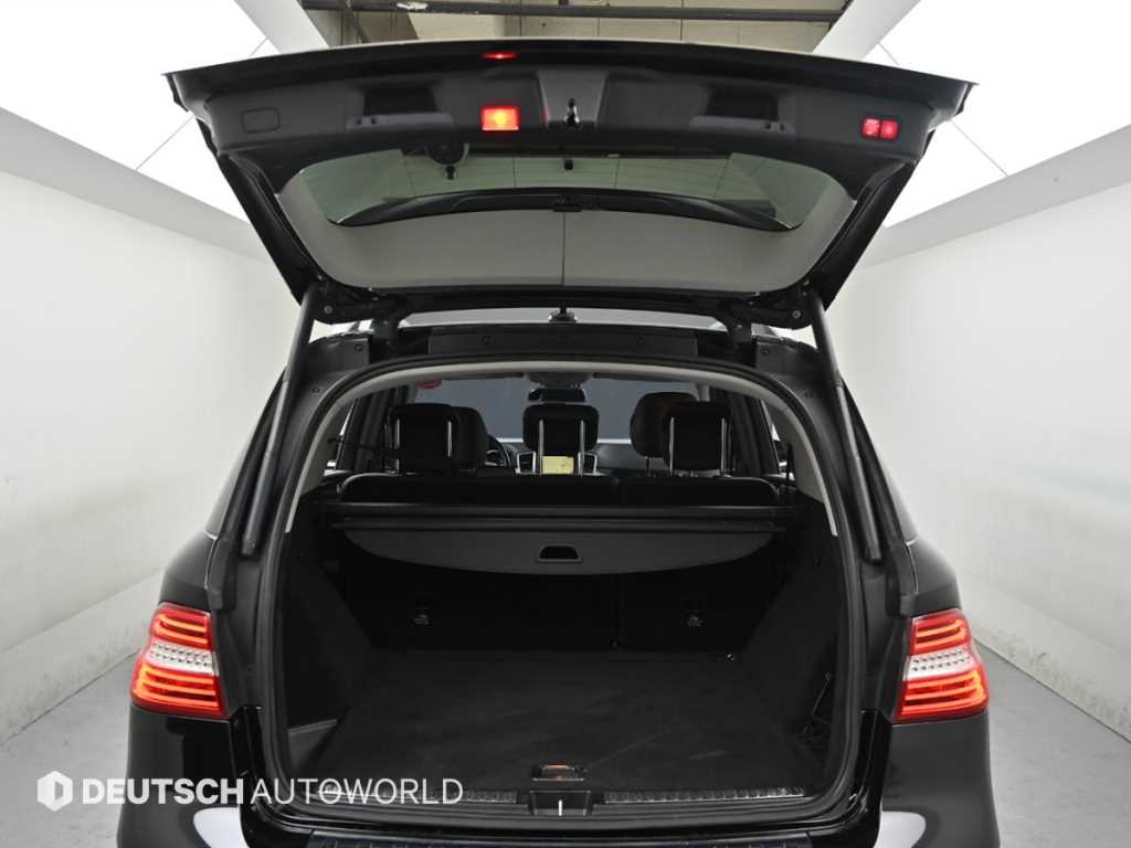 Mercedes Benz M Class 2013 Negro - Importación desde Corea - HF Imports Iquique - Foto 19