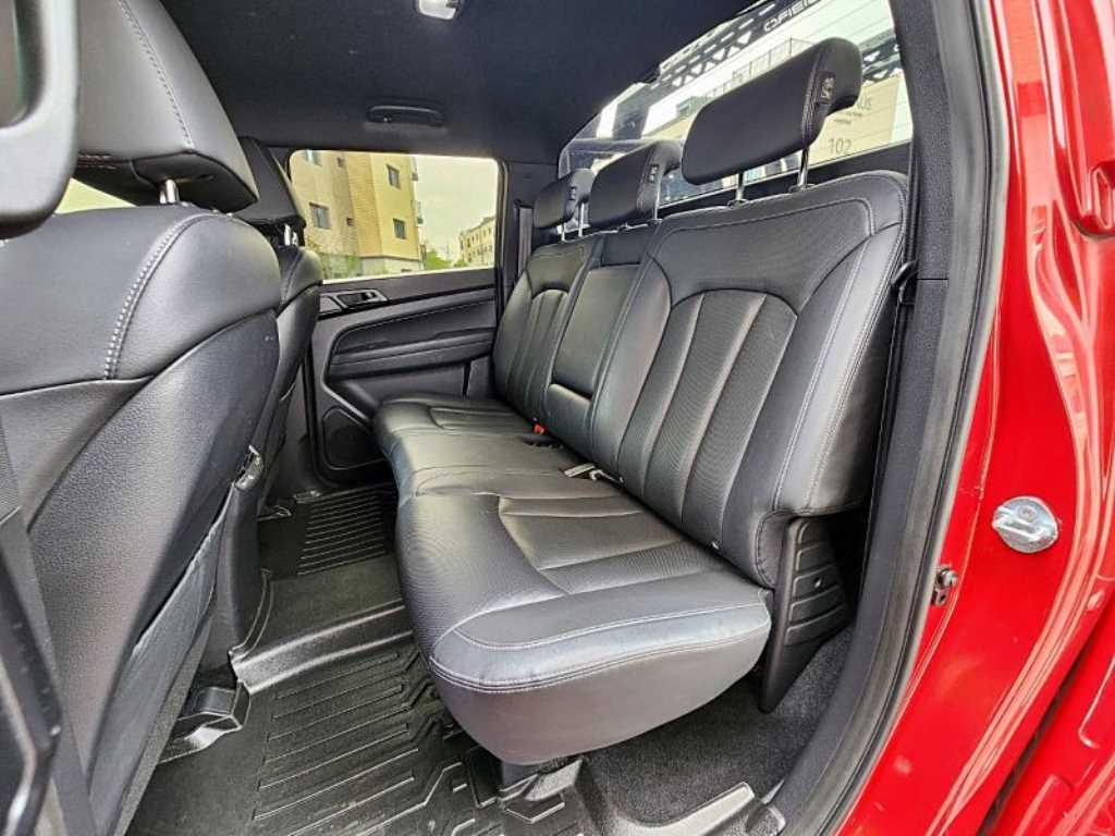 Ssangyong Rexton - Vista 8