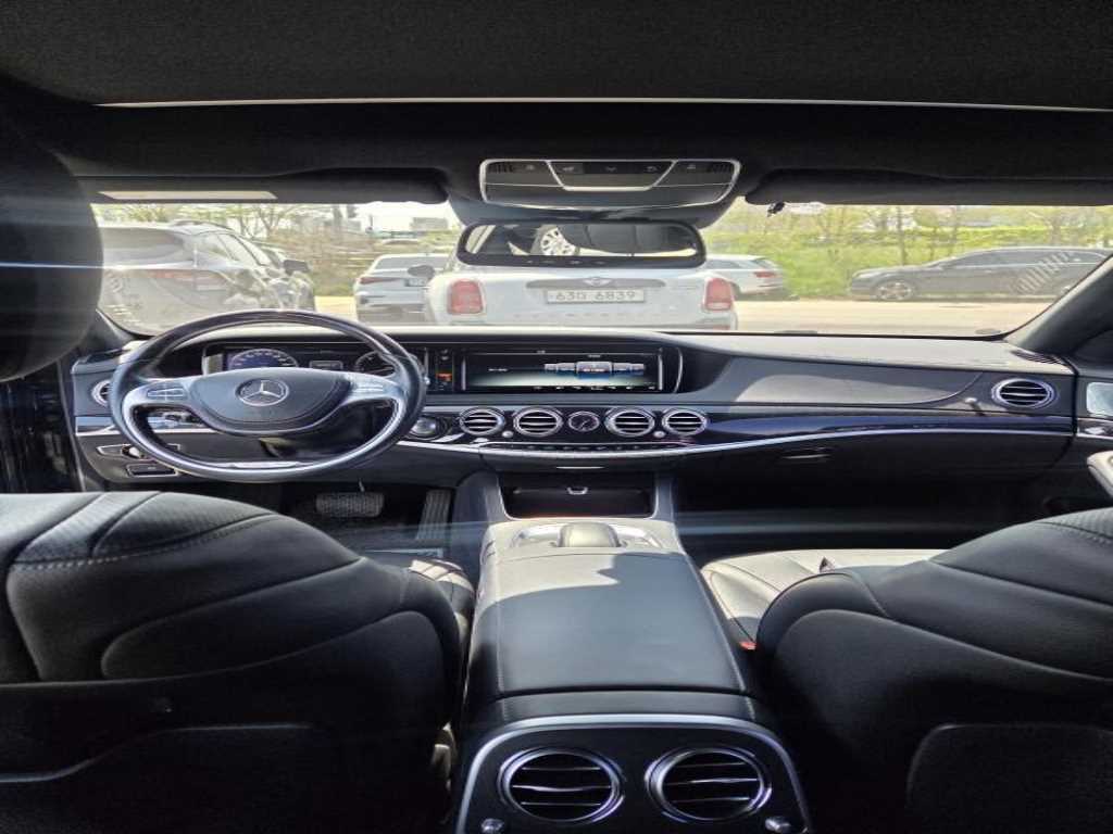 Mercedes Benz S Class - Vista 6