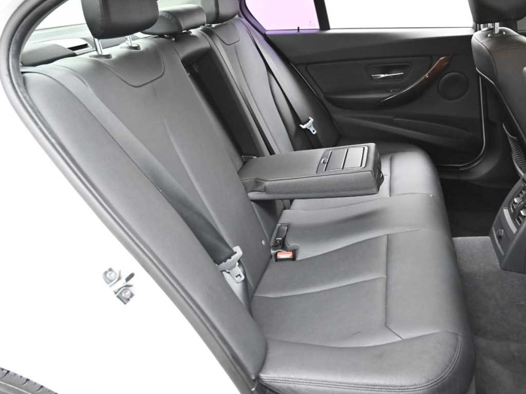 BMW 3 series - Vista 12