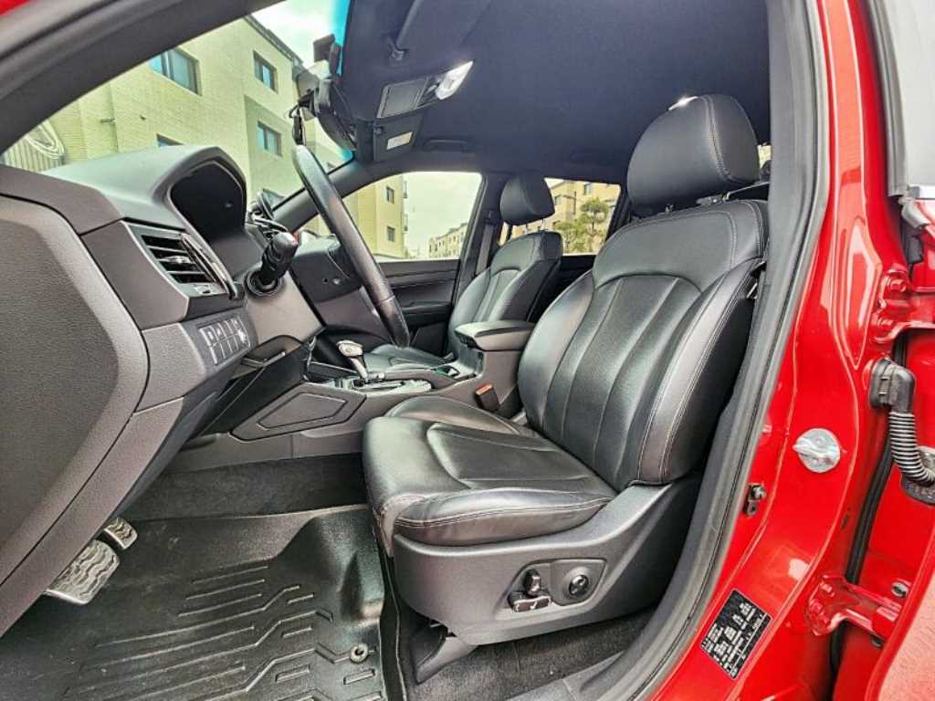 Ssangyong Rexton - Vista 7