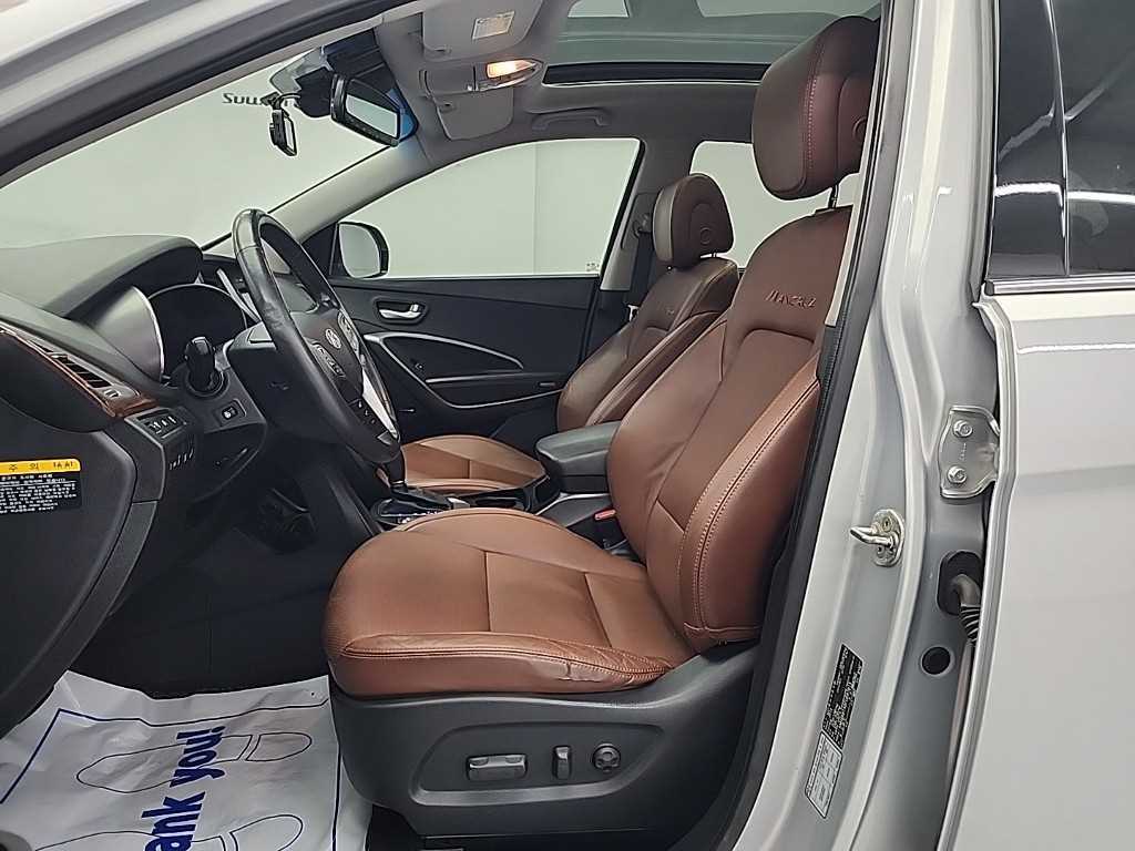 HYUNDAI Maxcruz - Vista 11