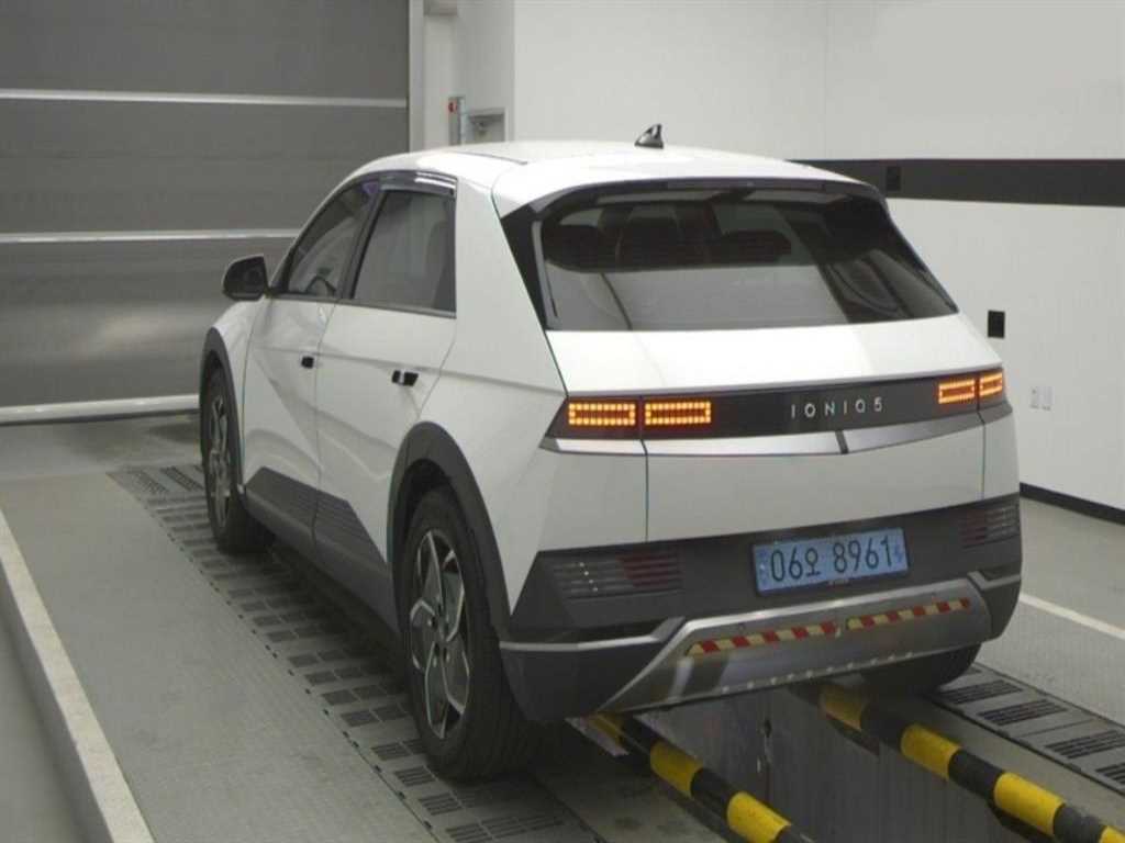 HYUNDAI Ioniq 5 - Vista 2