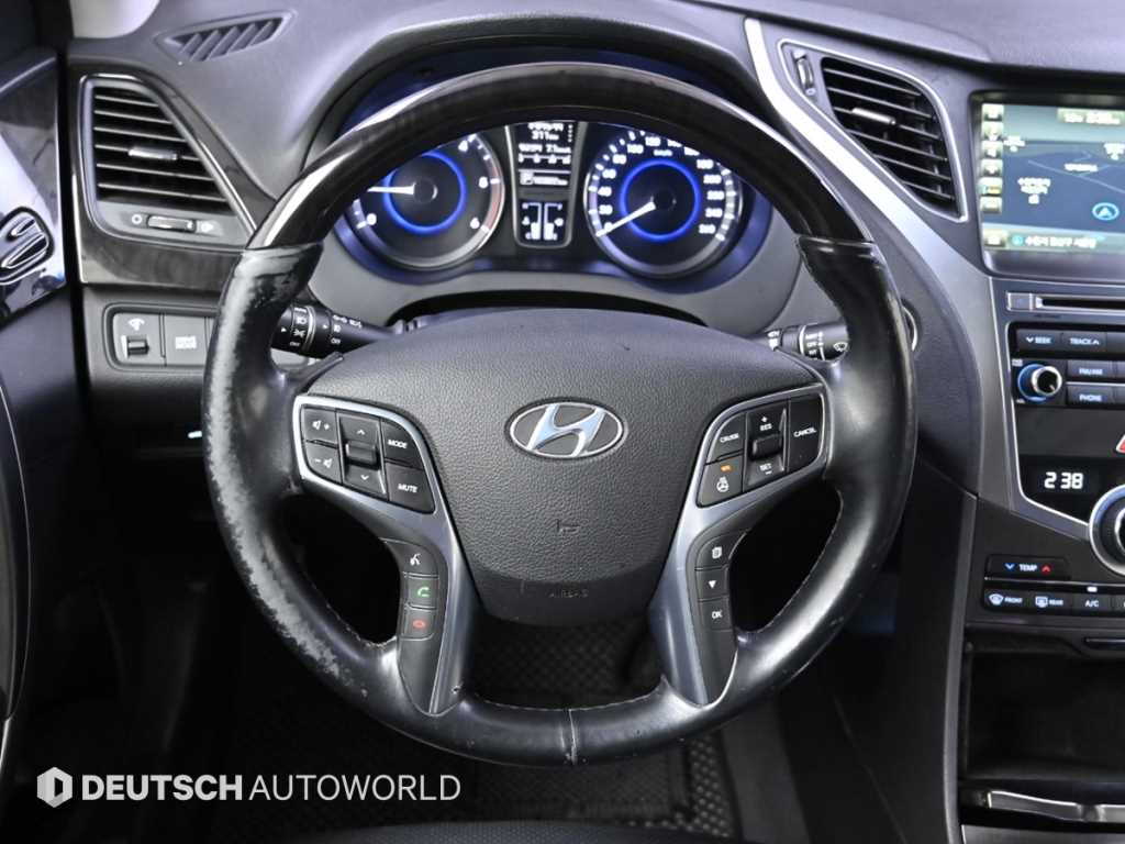 HYUNDAI Grandeur 2015 Negro - Importación desde Corea - HF Imports Iquique - Foto 13