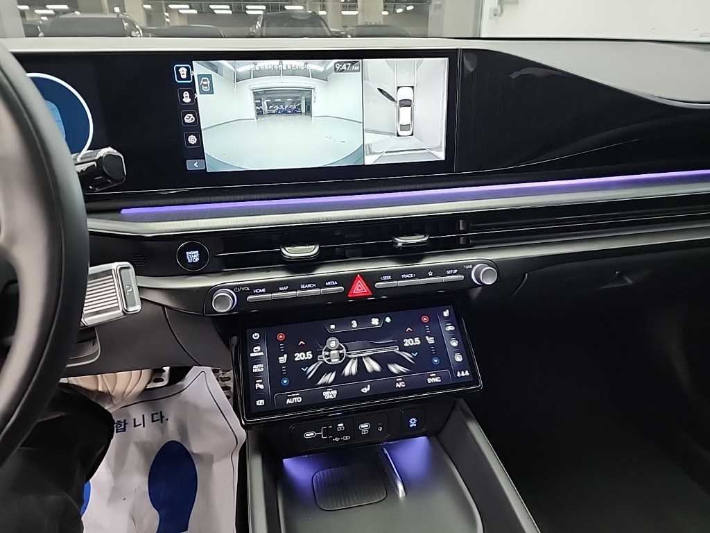 HYUNDAI Grandeur - Vista 10