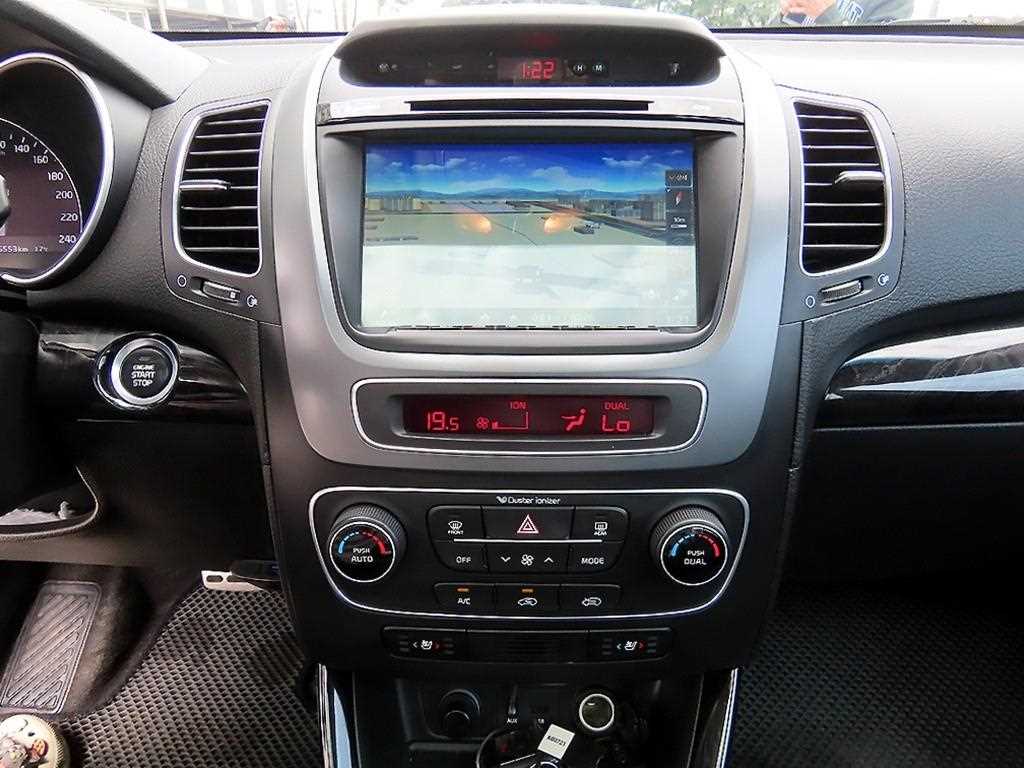 KIA Sorento 2014 Gris - Importación desde Corea - HF Imports Iquique - Foto 13