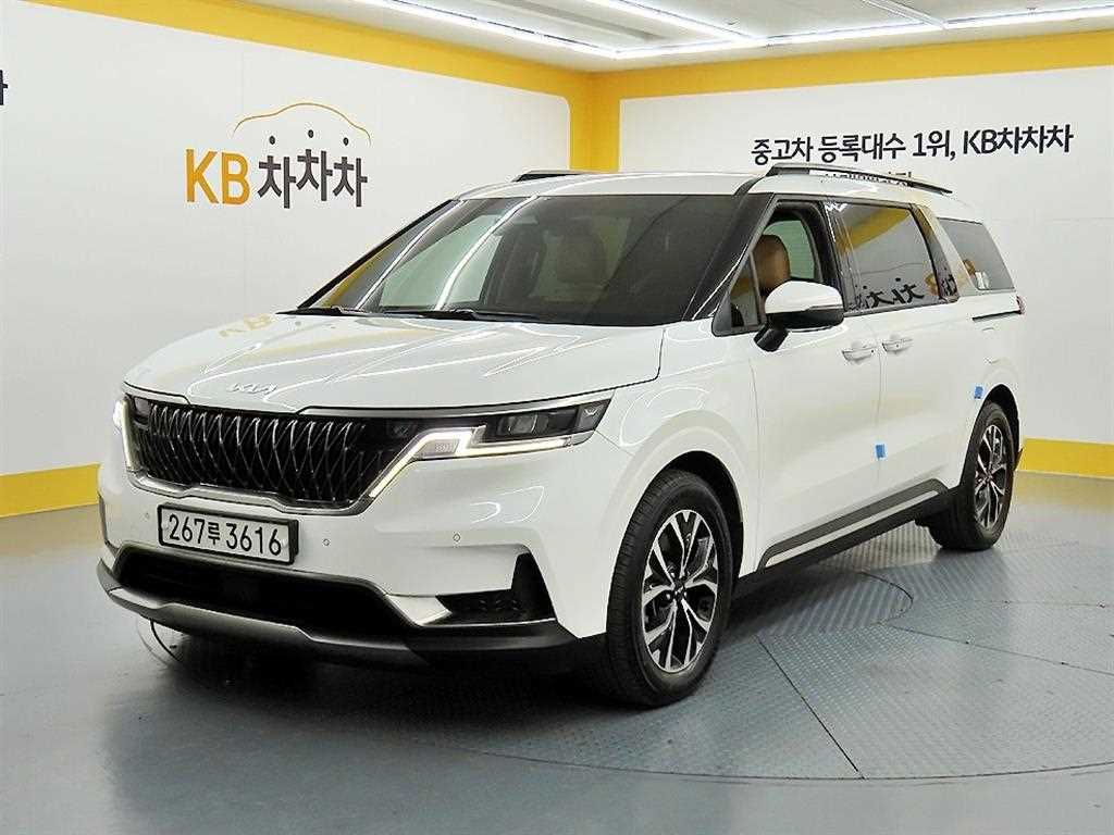 KIA Carnival - Vista 2