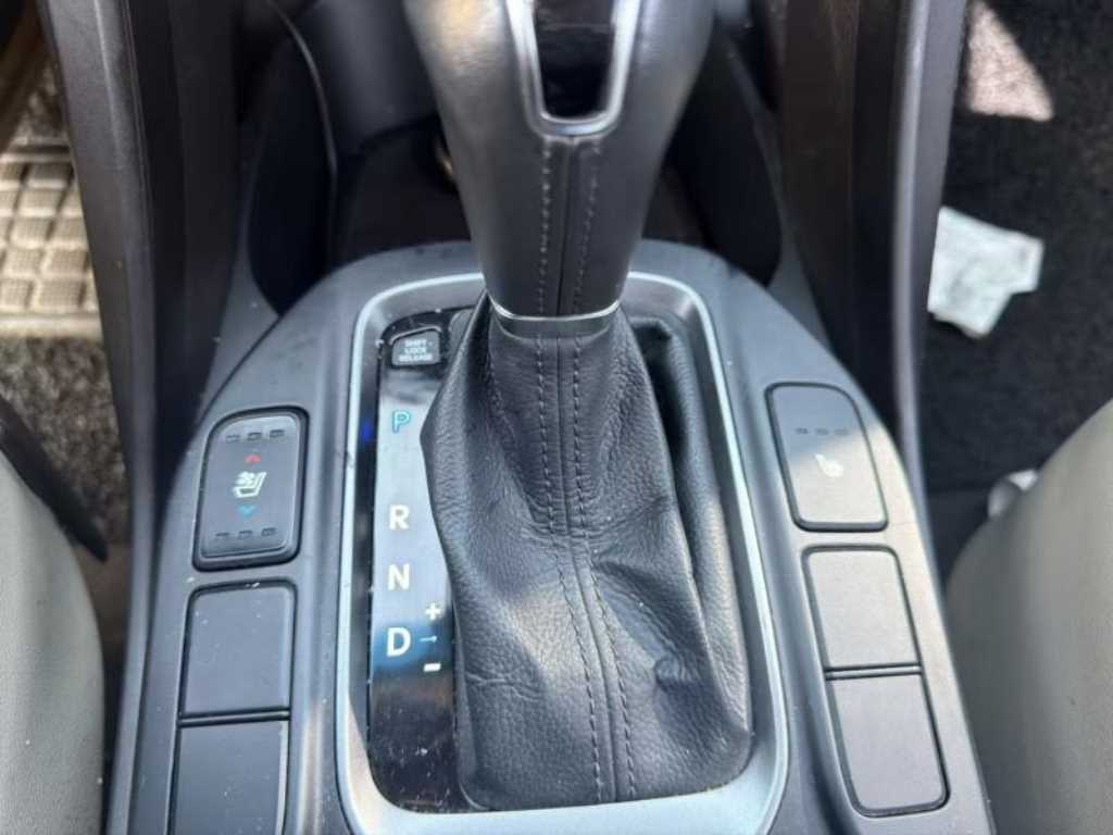 HYUNDAI Santa Fe - Vista 7