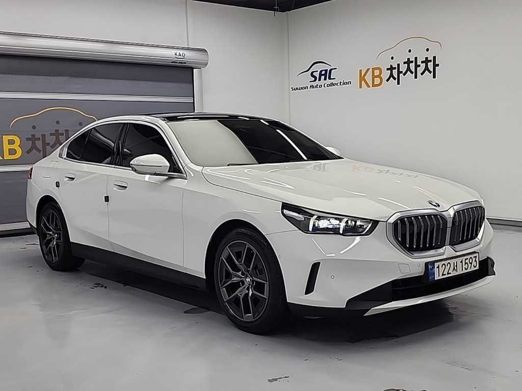 BMW 5 Series - Vista 4